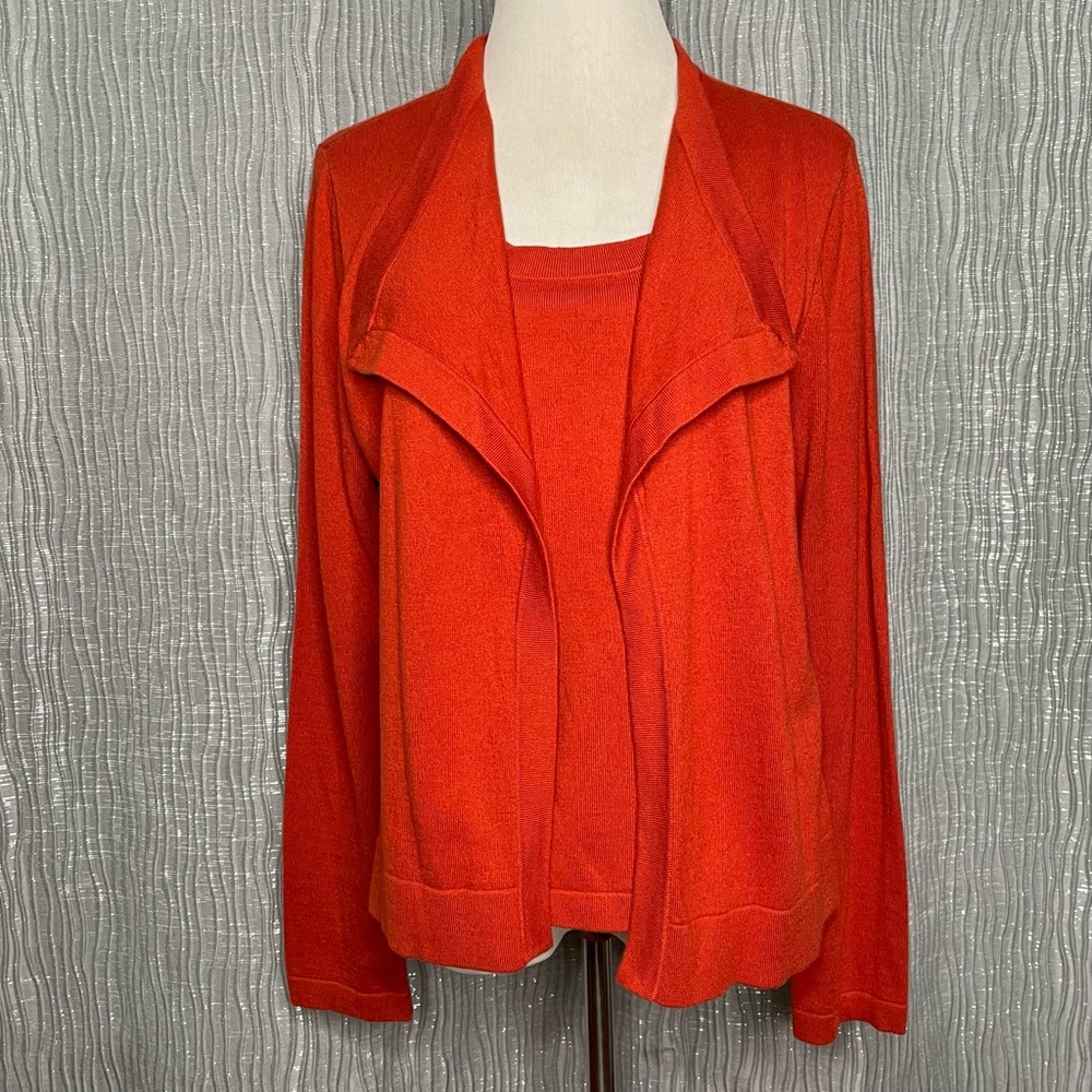 Jones & Co. “Twinset”